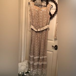Coldwater Creek Taupe Vintage Lacy Tea-length Dress Size 8-wedding/party